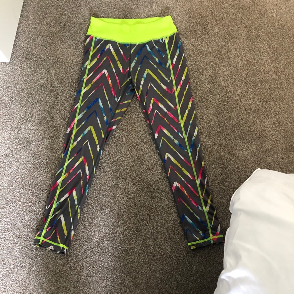 Athletic pants